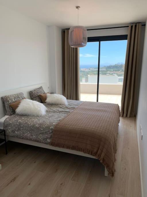 Prachtig Appartement Met Zeezicht In Estepona Costa Del Sol Luaran gambar