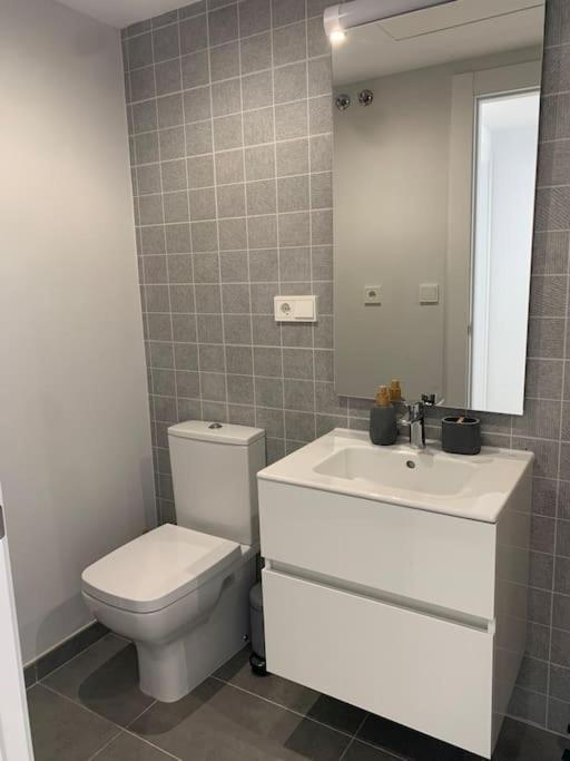 Prachtig Appartement Met Zeezicht In Estepona Costa Del Sol Luaran gambar